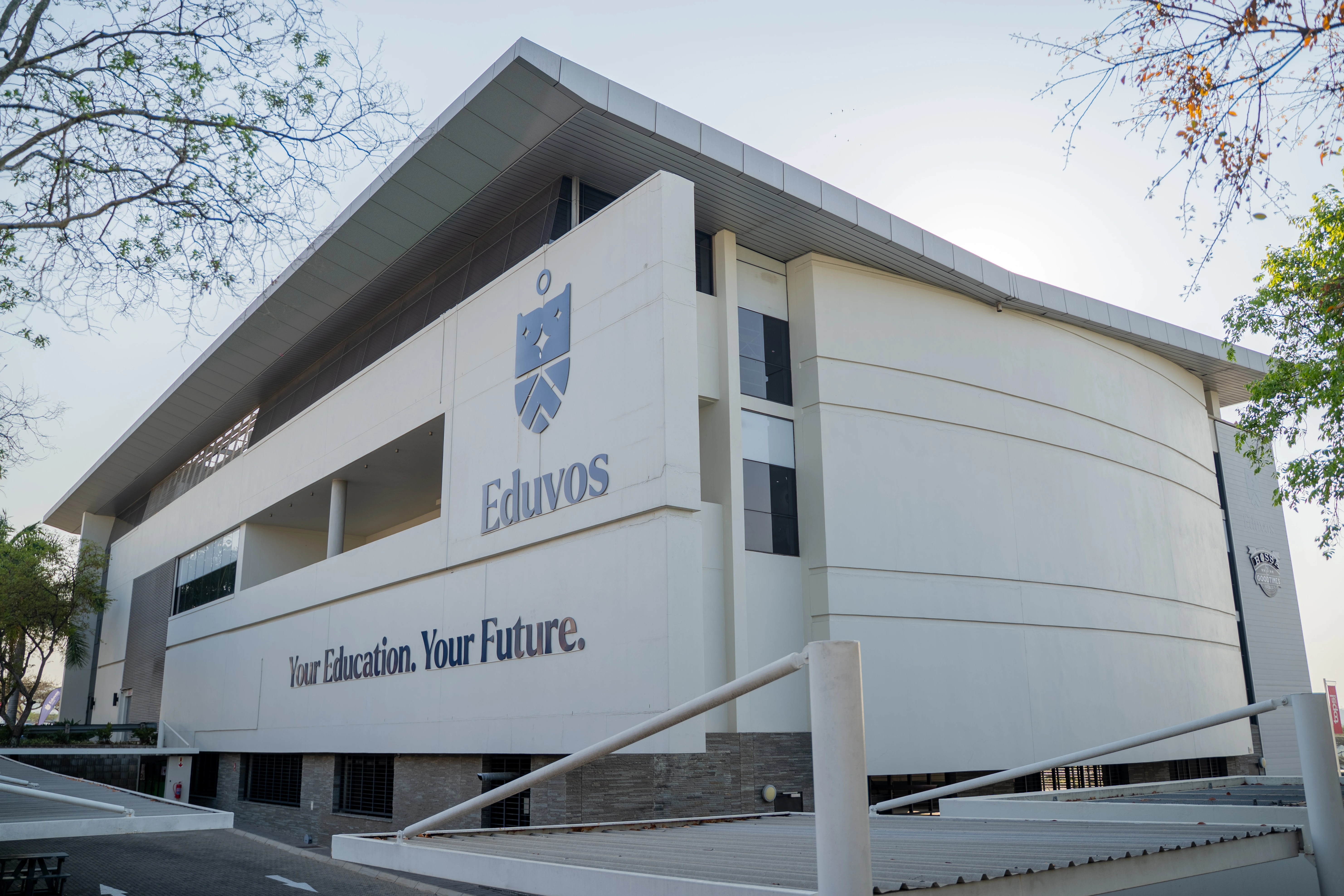 <meta name='viewport' content='width=device-width, initial-scale=1'> <i class='fas fa-map-marker-alt' style='font-size:25px'></i> &nbsp; Contact Details